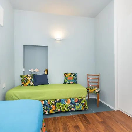 La Fiorella: Con Terrazze In Apartman Alassio